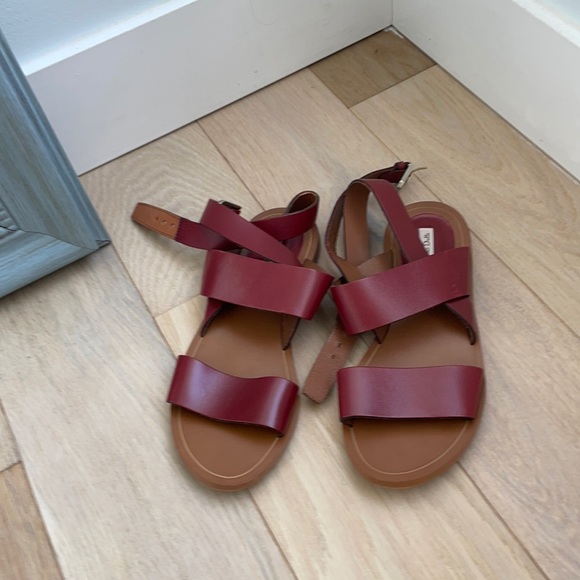 Massimo Dutti Sandals - Picture 2 of 5